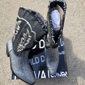 DIVA Lounge Black and Silver Women's Boots Women Size 7.5